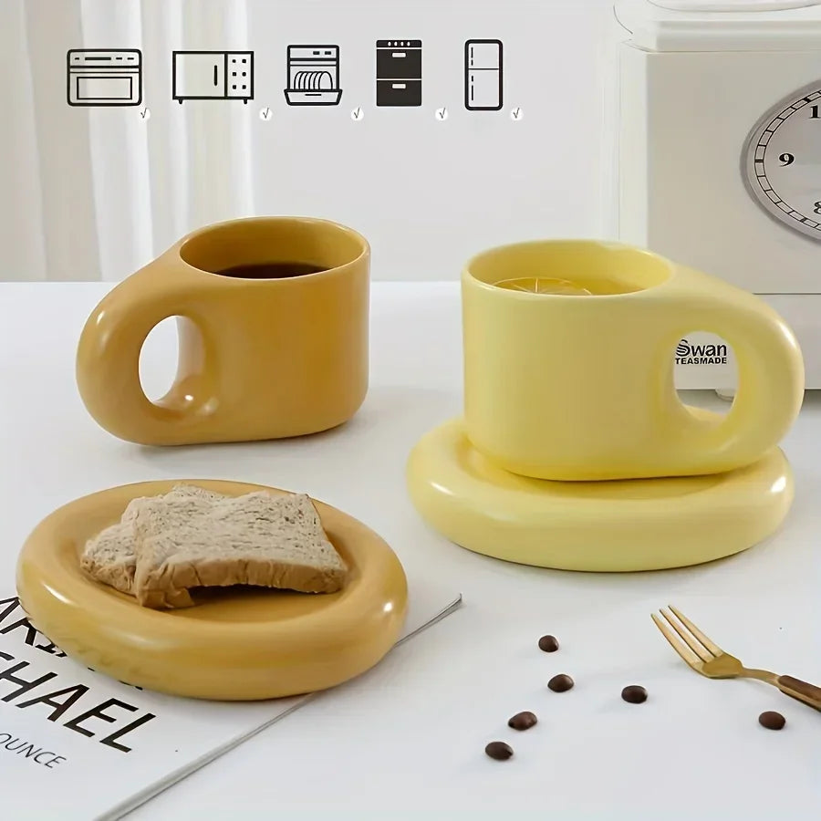 Charming Ceramic Chubby Mug Set™